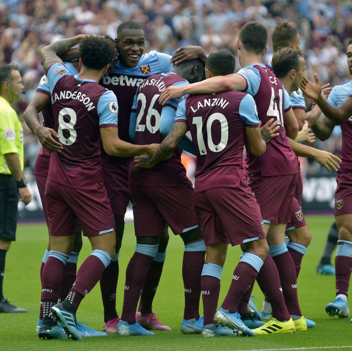 还是比赛中 还是比赛中