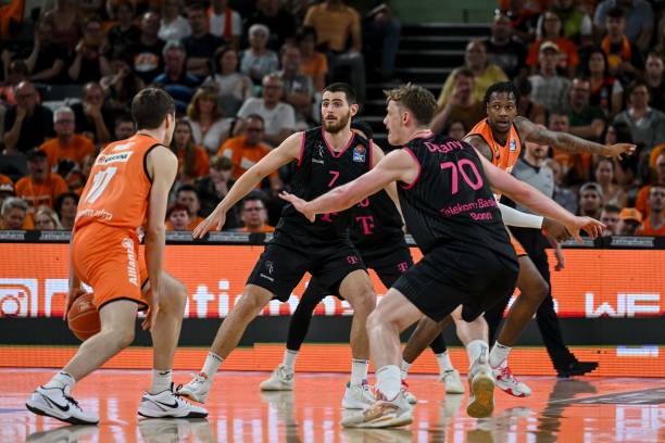 中国男篮面 中国男篮面