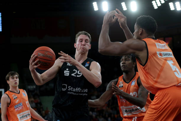 对于市场参 对于市场参